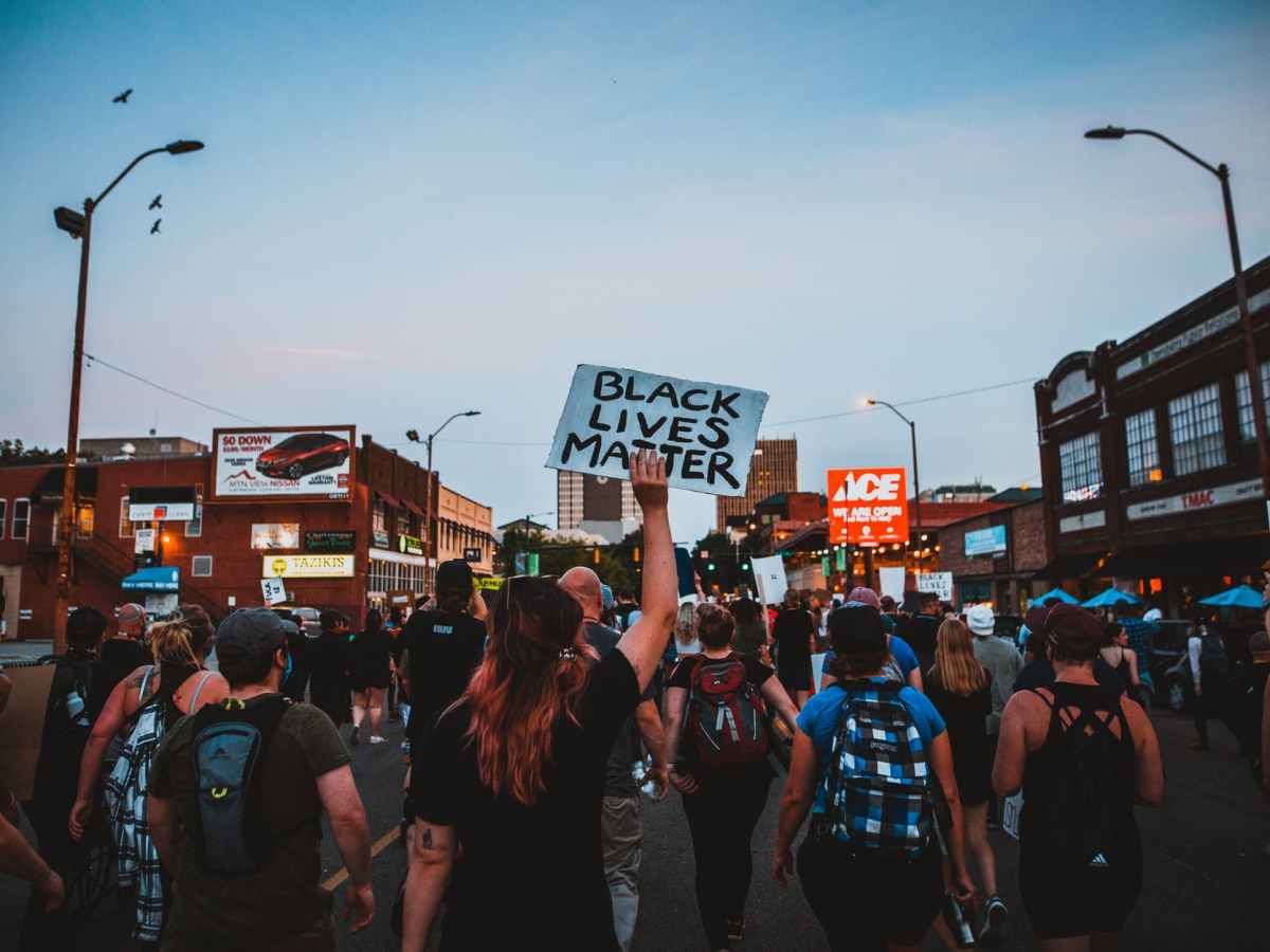 How To Stand In&nbsp;Solidarity